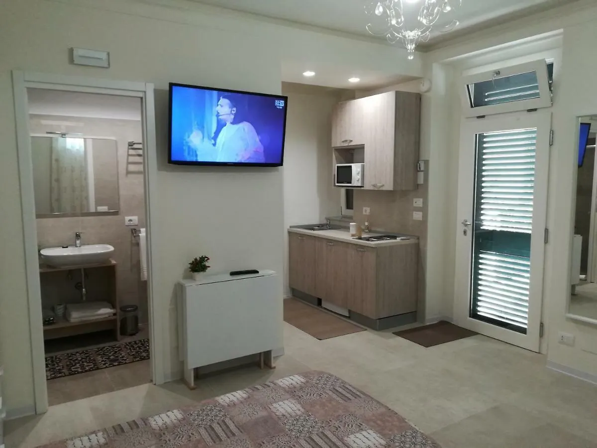 Guest House B&B Via Marina Reggio Calabria Italy