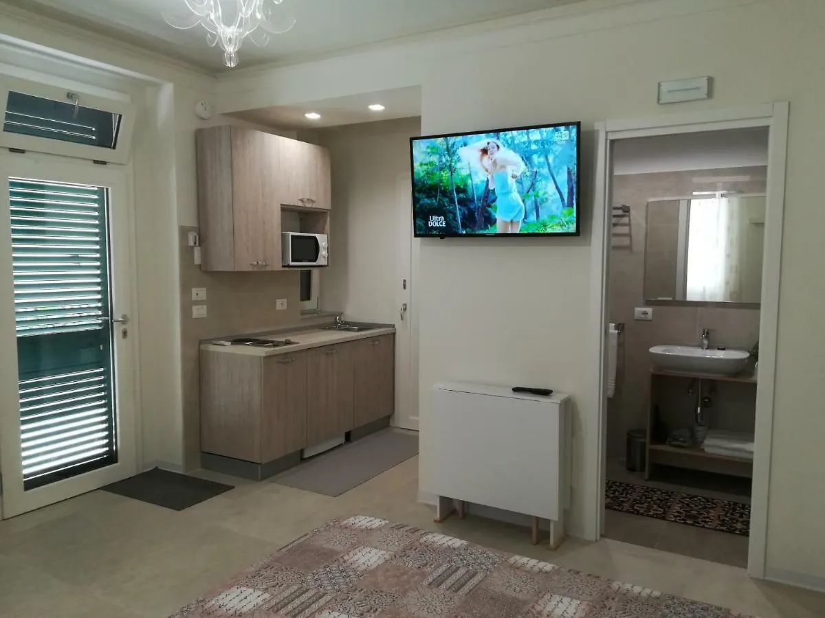 ** Bed & Breakfast Guest House B&B Via Marina Reggio Calabria Italy